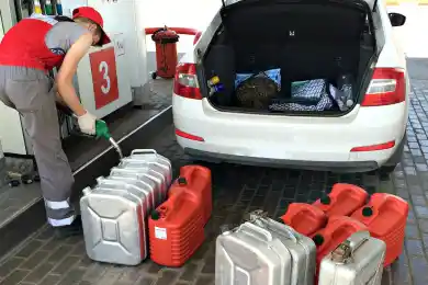 В Казахстане запретили экспорт нефтепродуктов автотранспортом