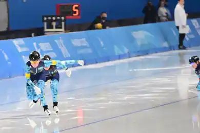 Попала коньком в ямку - почему упала на старте Надежда Морозова