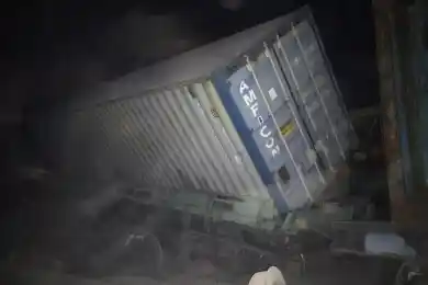 Сход 13 ж/д вагонов создал проблемы для пассажиров пяти поездов