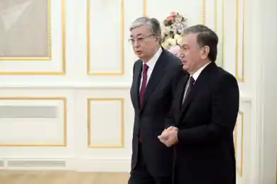 Токаев и Мирзиёев обсудили совместные межгосударственные проекты