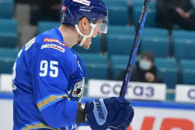 «Чуть-чуть в голове успокоился»: Шевченко о первой шайбе и секретах тренировки в «Барысе»