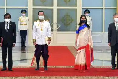 Четыре иностранных посла начали миссию в Казахстане – фото