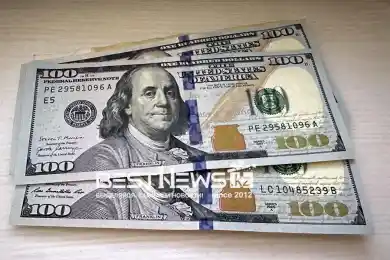 Доллар приблизился на торгах к 446 тенге