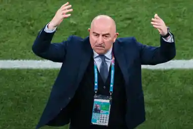 Какую неустойку получил Станислав Черчесов за провальную работу со сборной Казахстана