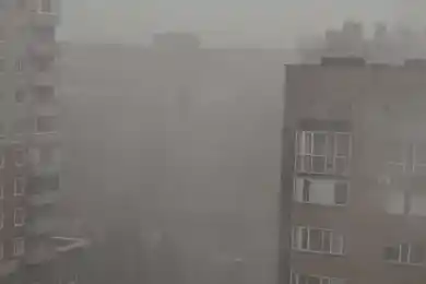 Астана пережила настоящий шторм с градом и молниями - видео