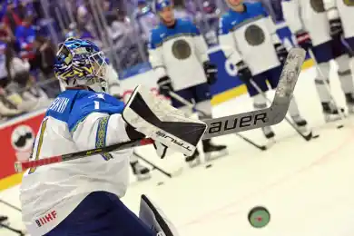 Прямой эфир матча Казахстан-Латвия на ЧМ по хоккею