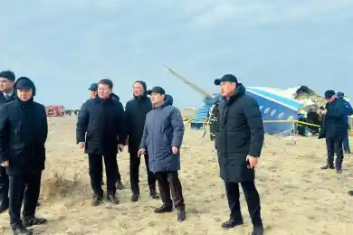 Азербайджан направил в Актау комиссию для расследования причин крушения самолета