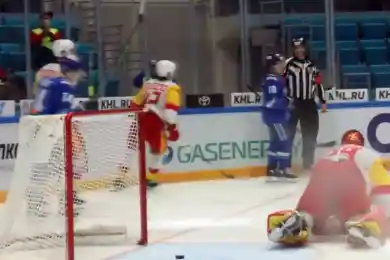 Видео: единственный гол "Барыса" в матче с "Йокеритом"