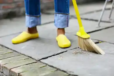 За оскорбление по телефону житель Костаная получил 100 часов общественных работ