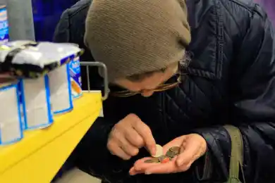 "Куриные яйца как яйца Фаберже": в Мажилисе предложили продуктовые карточки небогатым казахстанцам