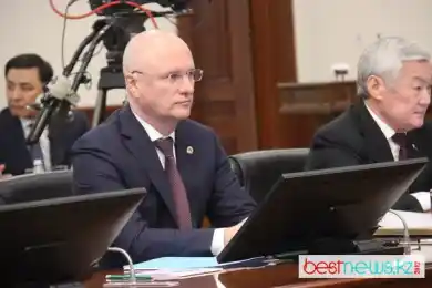 Первый вице-премьер Скляр ответил на предложение отменить утильбсор в Казахстане