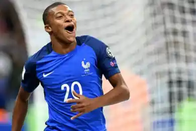 "Дубль" Мбаппе привел к победе над Данией на ЧМ-2022