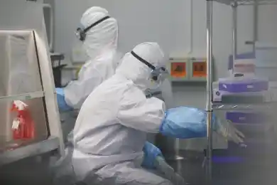 Могут ли уходить домой врачи Нур-Султана, работающие с зараженными коронавирусом пациентами