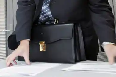 Токаев поручил упразднить институт ответственных секретарей в министерствах 