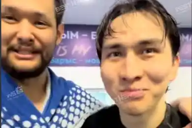 Какие подарки и желания загадали Деду Морозу игроки и тренер ХК Барыс