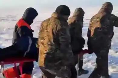 Авиаотряд МЧС спас пропавших рыбаков в Улытау