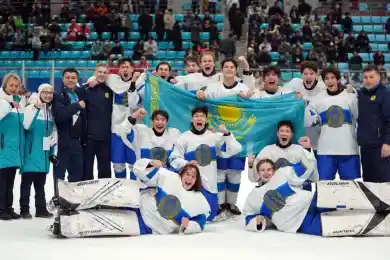 Хоккеисты завоевали медаль на юношеской Олимпиаде в Канвоне