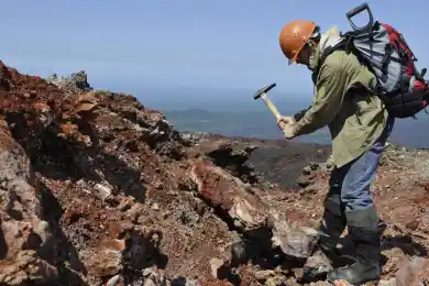 Геолог күні құтты болсын! Геологи Казахстана отмечают профессиональный праздник