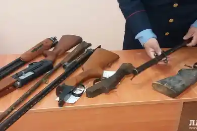 В Астане полиция выкупает незаконное оружие у населения