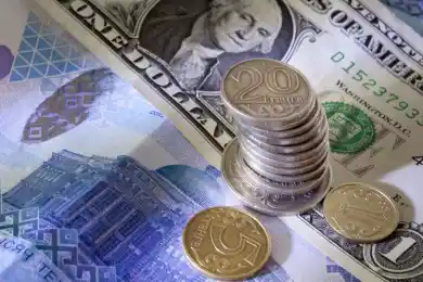 Курс доллара превысил 421 тенге на торгах