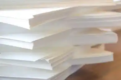 Грозит ли Казахстану дефицит бумаги – ответ главы МИИР РК Ускенбаева