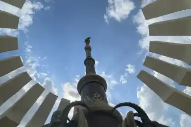 Нурсултан Назарбаев прибыл в Туркестан и открыл мемориал Казахскому ханству