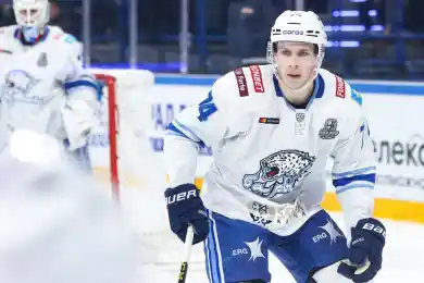 "Барыс" проиграл "Металлургу" в матче с отмененным голом