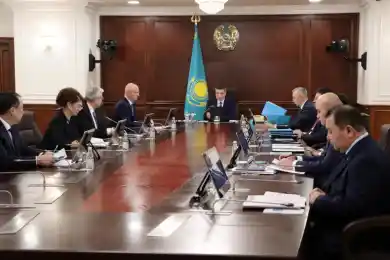 Развитие автодорожной отрасли обсуждают на заседании Правительства Каазахстана