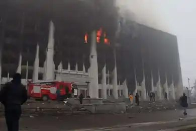 Правительство выделяет на восстановление горевшего здания акимата Алматы 7 млрд тенге