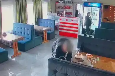 Полиция Астаны возбудила уголовное дело за кражу денег во время попойки