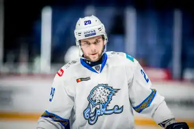 «Отцепленный» игрок сборной Казахстана подписал контракт с фарм-клубом ЦСКА