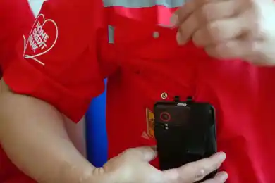 В двух городах Казахстана медики "скорой медпомощи" получили видеожетоны