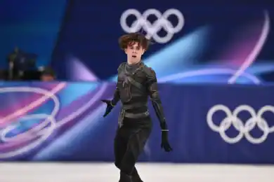 «Костюм совсем новый» - Михаил Шайдоров показал, в чем будет бороться за олимпийскую медаль