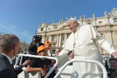 Папа Франциск прилетит в Нур-Султан отдельным рейсом с «папамобилем»