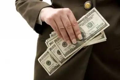 Модель из Москвы обокрали по дороге из Астаны