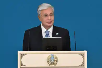 "Женщина – душа нации". Президент поздравил казахстанок с 8 марта