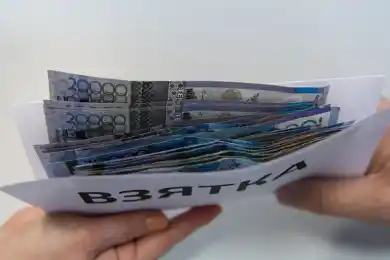 Генерала Минобороны РК подозревают в получении нескольких взяток 