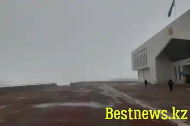 Акорда - "исчезла", "растворился" Байтерек