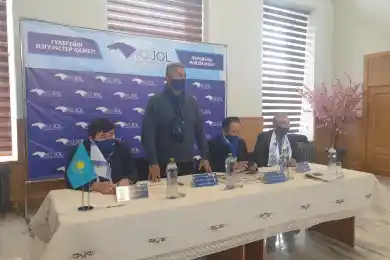 Представители "Ак жол" встретились с рабочими ж/д в Арыси