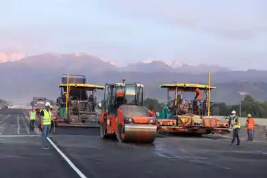 Мамин поручил ускорить строительство БАКАД в Алматы