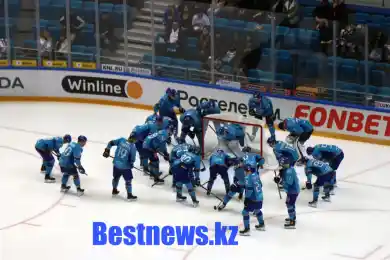 Двое нападающих вернулись в состав Барыса перед матчем с Сибирью