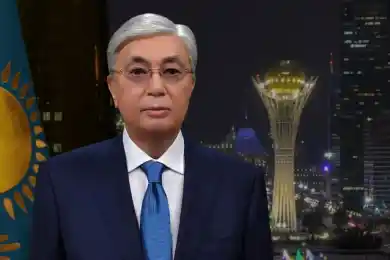 Касым-Жомарт Токаев поздравил казахстанцев с Новым годом