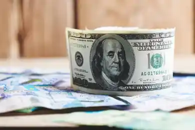 Доллар закрыл торги на отметке 511,74 тенге