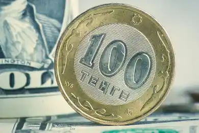 Доллар подешевел меньше 539 тенге на утренних торгах