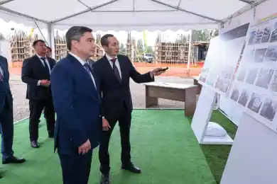 Бектенов посетил строительство санатория в Чолпон-Ата