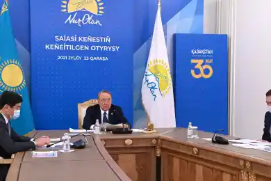 Нурсултан Назарбаев провёл расширенный Политсовет партии "Nur Otan"