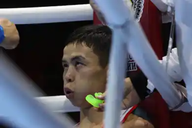 Боксёр Бибосынов вышел в следующий круг на Олимпиаде2020