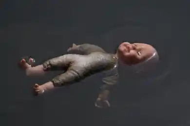 В селе Казыгурт малыш утонул в яме возле своего дома