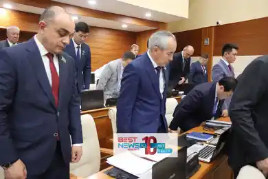 Мажилисмены почтили память жертв лесных пожаров в области Абай 