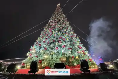 В Астане зажгли самую большую ёлку